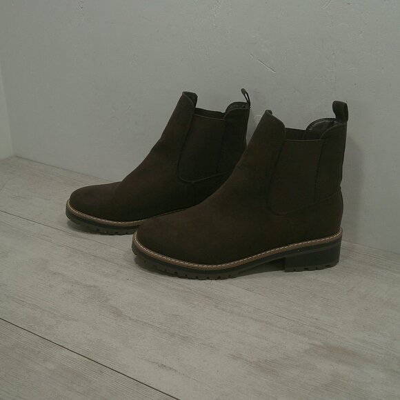 Kensie Klasse Chocolate Brown Faux Suede Chelsea Ankle Boot Lug Sole Size 10 M - Picture 9 of 12